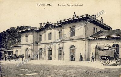 Carte postale ancienne La Gare (vue extérieure) — Montélimar (Drôme)