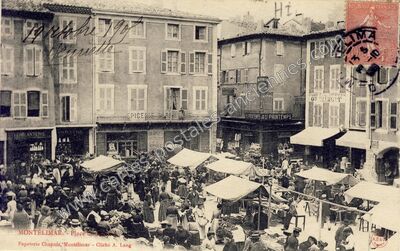 Carte postale ancienne Place du — Montélimar (Drôme)