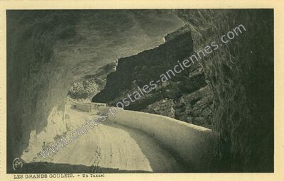 Carte postale ancienne Les Grands Goulets — Saint-Martin-en-Vercors (Drôme)