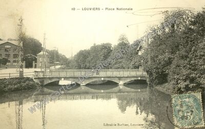Carte postale ancienne Place Nationale — Louviers (Eure)