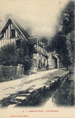 Carte postale ancienne Les Moulins — Lyons-la-Forêt (Eure)
