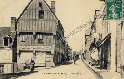 Carte postale ancienne Grande-Rue — Nonancourt (Eure)