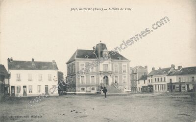 Carte postale ancienne L'Hôtel de Ville — Routot (Eure)