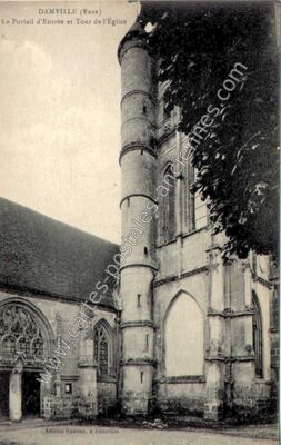 Carte postale ancienne Le Portail d'Entrée et Tour de l'Église — Damville (Eure)