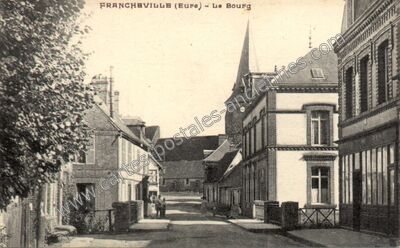 Carte postale ancienne Le Bourg — Francheville (Eure)
