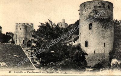 Carte postale ancienne Vue d'ensemble du Château-Fort — Gisors (Eure)