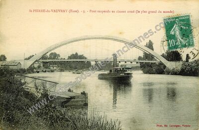 Carte postale ancienne Pont suspendu en ciment armé (le plus grand du monde) — Saint-Pierre-du-Vauvray (Eure)