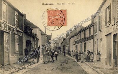 Carte postale ancienne Rue Basse, côté Sud — Auneau (Eure-et-Loir)