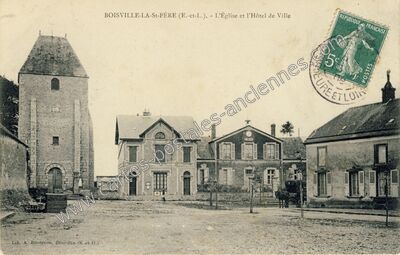 Carte postale ancienne L'Église et l'Hôtel de Ville — Boisville-la-Saint-Père (Eure-et-Loir)