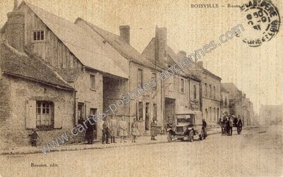 Carte postale ancienne Route d'Ymonville — Boisville-la-Saint-Père (Eure-et-Loir)