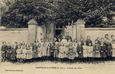 Carte postale ancienne L'Ecole des Filles — Boisville-la-Saint-Père (Eure-et-Loir)