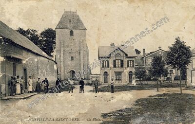 Carte postale ancienne La Place — Boisville-la-Saint-Père (Eure-et-Loir)