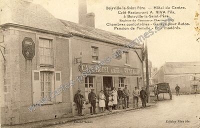 Carte postale ancienne Hôtel du Centre — Boisville-la-Saint-Père (Eure-et-Loir)