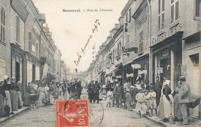 Carte postale ancienne Rue de Chartres — Bonneval (Eure-et-Loir)