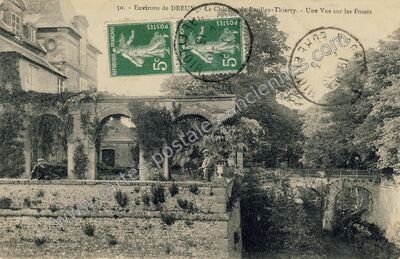 Carte postale ancienne Le Château de Boullay-Thierry. - Une Vue sur les Fossés — Le Boullay-Thierry (Eure-et-Loir)