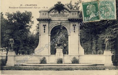 Carte postale ancienne Monument Commémoratif 1870-71 — Chartres (Eure-et-Loir)