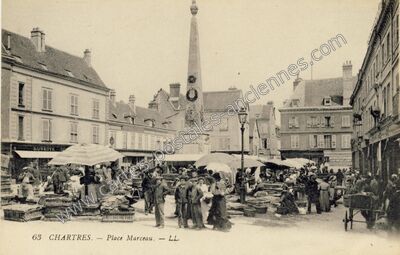 Carte postale ancienne Place Marceau — Chartres (Eure-et-Loir)
