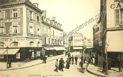 Carte postale ancienne La Rue Delacroix — Chartres (Eure-et-Loir)