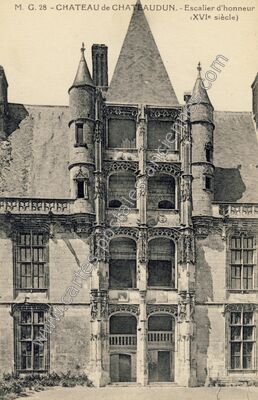 Carte postale ancienne Château de Chateaudun - Escalier d'honneur — Châteaudun (Eure-et-Loir)