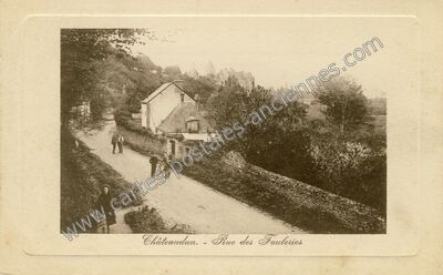 Carte postale ancienne Rue des Fouleries — Châteaudun (Eure-et-Loir)