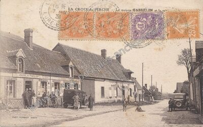 Carte postale ancienne La maison GASSELIN et la — La Croix-du-Perche (Eure-et-Loir)