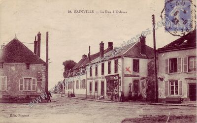 Carte postale ancienne La Rue d'Orléans — Sainville (Eure-et-Loir)