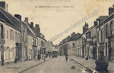 Carte postale ancienne Grande Rue — Senonches (Eure-et-Loir)