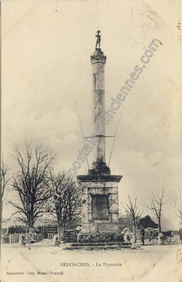 Carte postale ancienne La Pyramide — Senonches (Eure-et-Loir)
