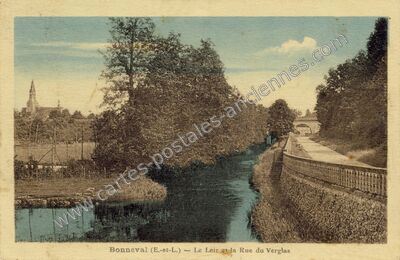 Carte postale ancienne Le Loir et la Rue du Verglas — Bonneval (Eure-et-Loir)
