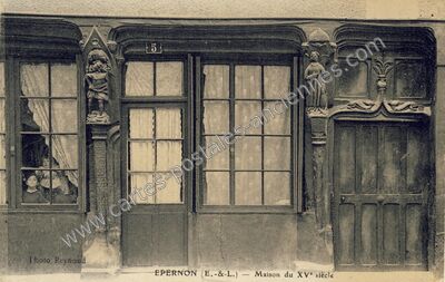 Carte postale ancienne Maison du XVe siècle — Épernon (Eure-et-Loir)
