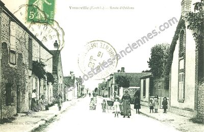 Carte postale ancienne Route d'Orléans — Ymonville (Eure-et-Loir)