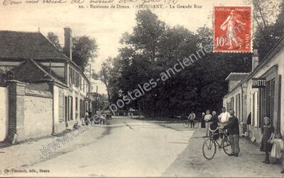 Carte postale ancienne La Grande Rue — Abondant (Eure-et-Loir)
