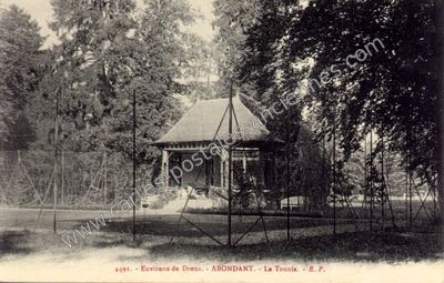 Carte postale ancienne Environs de Dreux. - Le Tennis — Abondant (Eure-et-Loir)