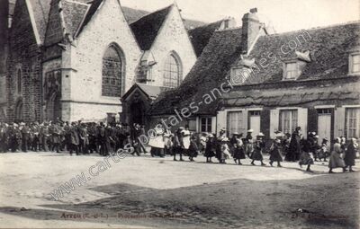 Carte postale ancienne Procession des Ramaux — Arrou (Eure-et-Loir)