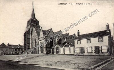 Carte postale ancienne L'Eglise et la Place — Arrou (Eure-et-Loir)