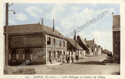 Carte postale ancienne Café Philippe et Centre du Bourg — Boncé (Eure-et-Loir)