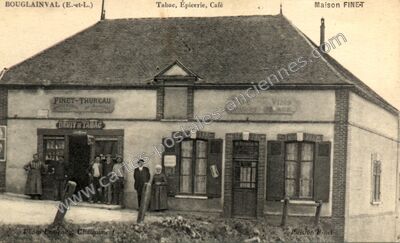 Carte postale ancienne Tabac, Épicerie, Café Maison FINET — Bouglainval (Eure-et-Loir)