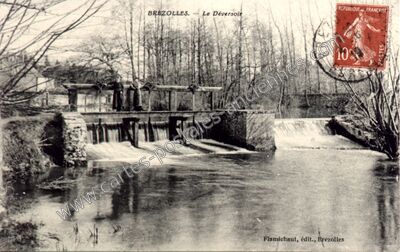 Carte postale ancienne Le Déversoir — Brezolles (Eure-et-Loir)