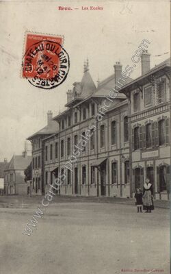 Carte postale ancienne Les Ecoles — Brou (Eure-et-Loir)