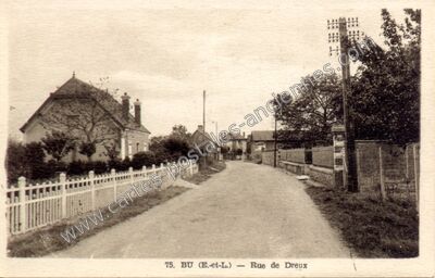 Carte postale ancienne Rue de Dreux — Bû (Eure-et-Loir)