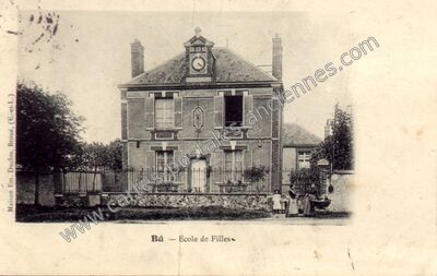 Carte postale ancienne Ecole de Filles — Bû (Eure-et-Loir)