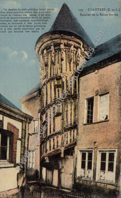 Carte postale ancienne Escalier de la Reine Berthe — Chartres (Eure-et-Loir)