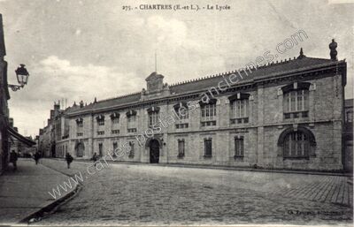 Carte postale ancienne Le Lycée — Chartres (Eure-et-Loir)