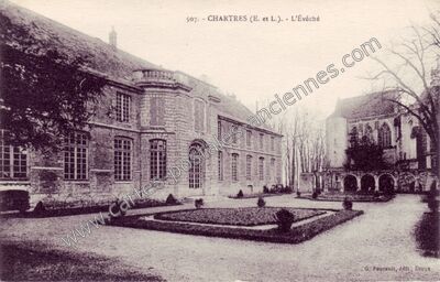 Carte postale ancienne L'Évêché — Chartres (Eure-et-Loir)