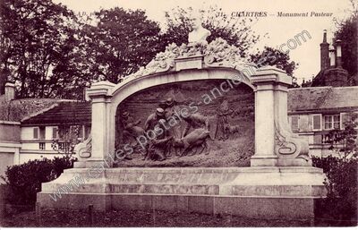 Carte postale ancienne Monument Pasteur — Chartres (Eure-et-Loir)