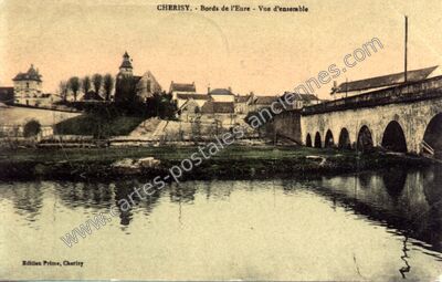 Carte postale ancienne Bords de l'Eure - Vue d'ensemble — Cherisy (Eure-et-Loir)