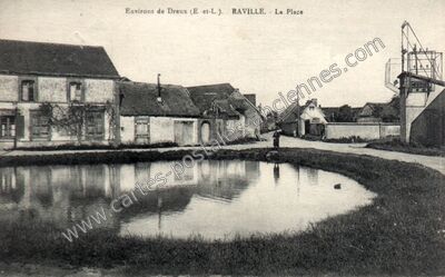 Carte postale ancienne Raville — Cherisy (Eure-et-Loir)