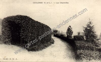 Carte postale ancienne Les Charmilles — Coulombs (Eure-et-Loir)