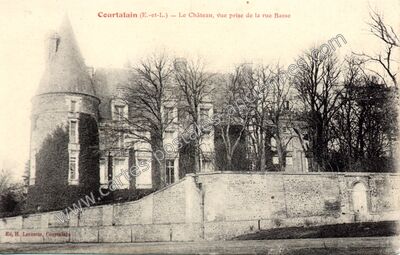Carte postale ancienne Chateau de Courtalain — Courtalain (Eure-et-Loir)