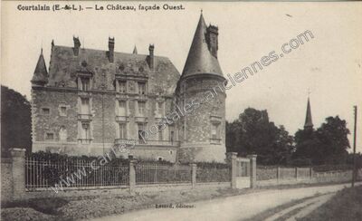 Carte postale ancienne Chateau de Courtalain — Courtalain (Eure-et-Loir)